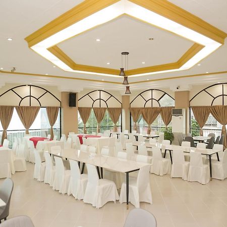 Bohol Plaza Mountain Resort And Restaurant Dauis Exteriér fotografie